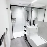 Apartahotel Motus Disruptive