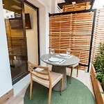 Motus Disruptive Apartahotel