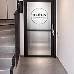 Motus Disruptive Apartahotel
